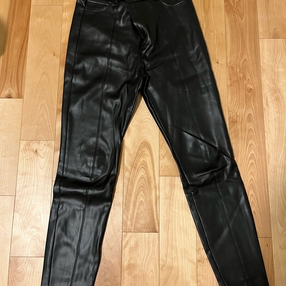 Zara faux cuir high waist leggings - Picture 3 of 6